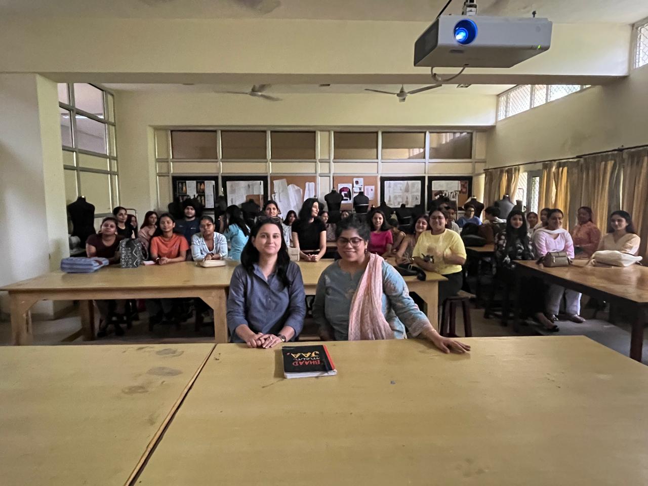 फैशन एवं लाइफस्टाइल टेक्नोलॉजी में एमएससी के नए विद्यार्थियों के लिए ओरिएंटेशन कार्यक्रम का आयोजन किया गया